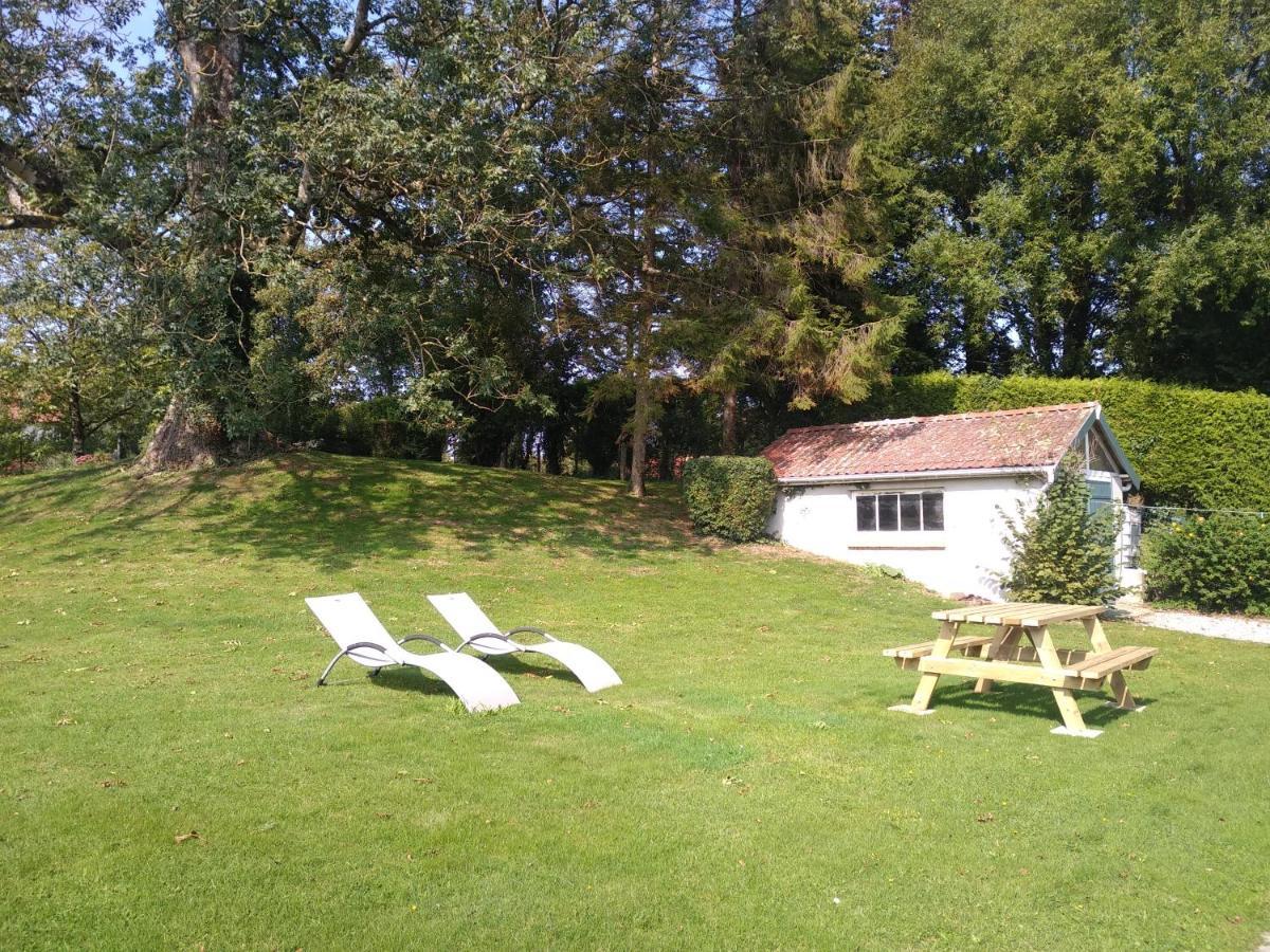 Gîte de la Souche avec jacuzzi Doudeauville Extérieur photo